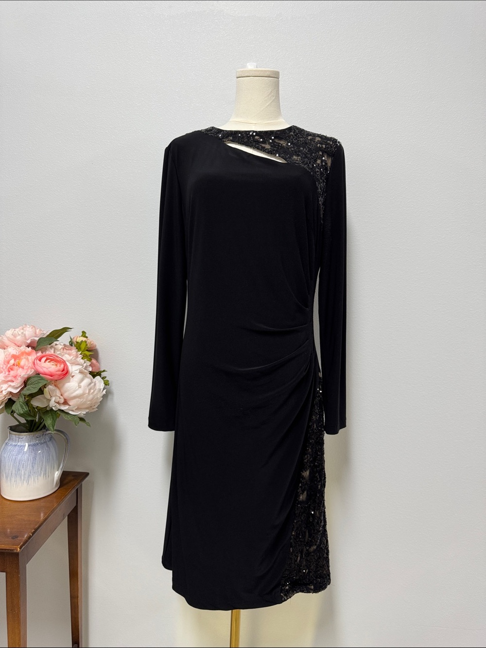 Elegant Black Sequin Accent Long-Sleeve Dress